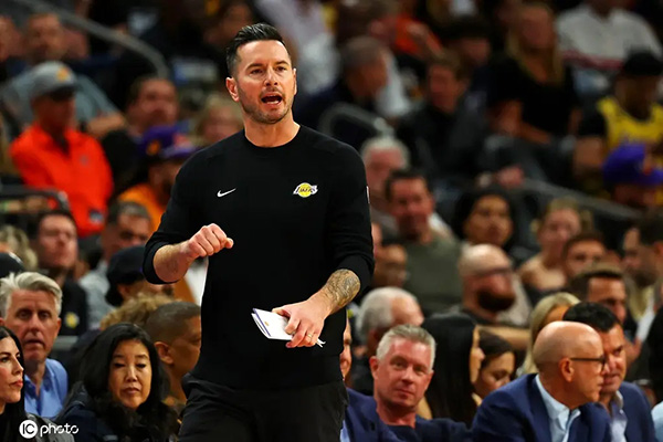 ??<a href=https://www.zhqiye.com/temp/luoshanzuohuren target=_blank class=infotextkey>湖人</a>官宣与主帅雷迪克续约 佩林卡：确认其篮球领袖地位?